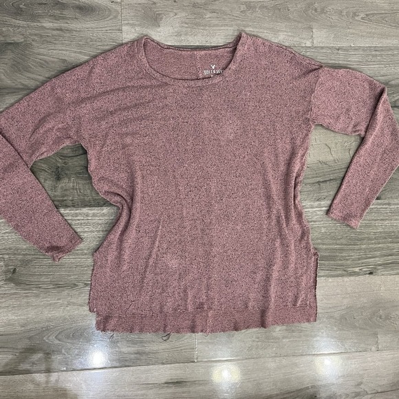 American Eagle Outfitters Tops - American Eagle Soft & Sexy Long Sleeve Shirt, Woman's XS Great Condition‎